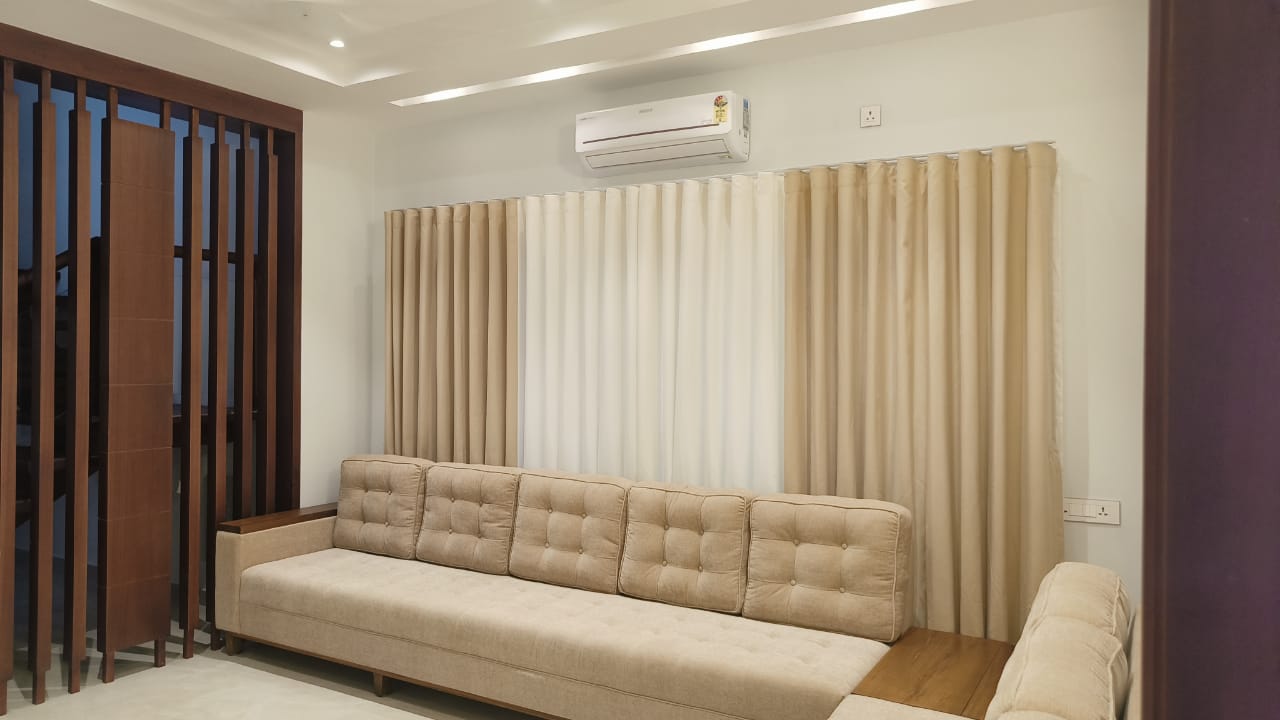 dual colour S-fold curtains